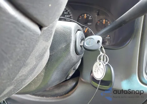 2004 Chevrolet Silverado 1500 Ls from USA, damaged, VIN 1GCEK19T94E293005